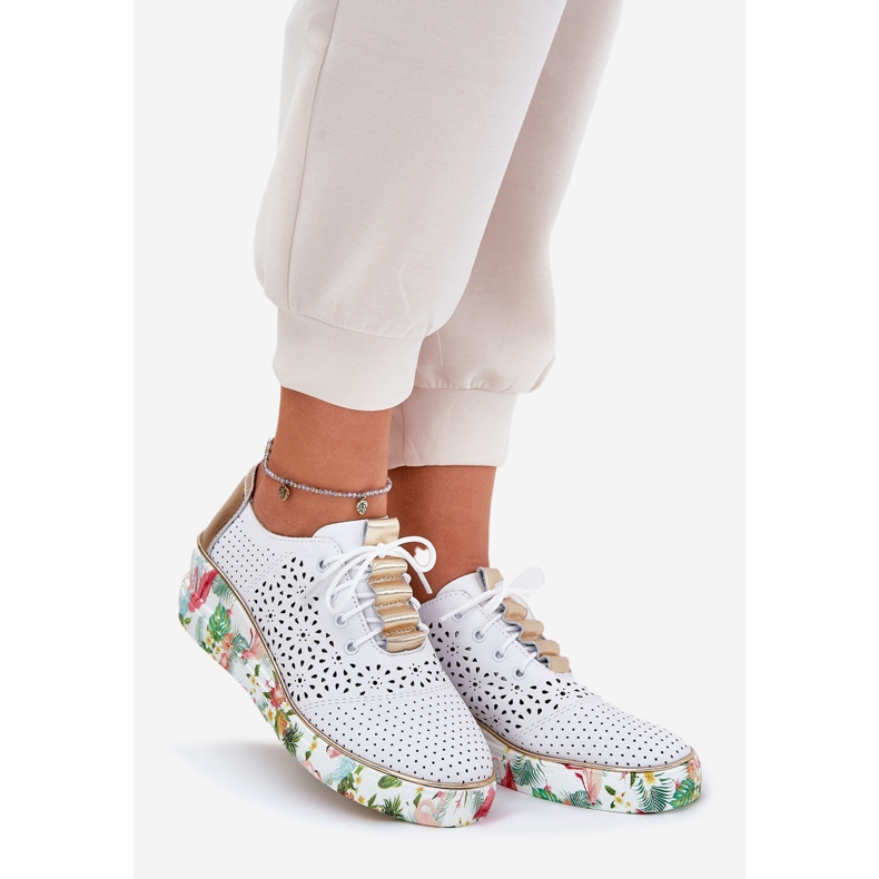 Kvinnors läderskor för artiker 56C1800 Vit och guld 1