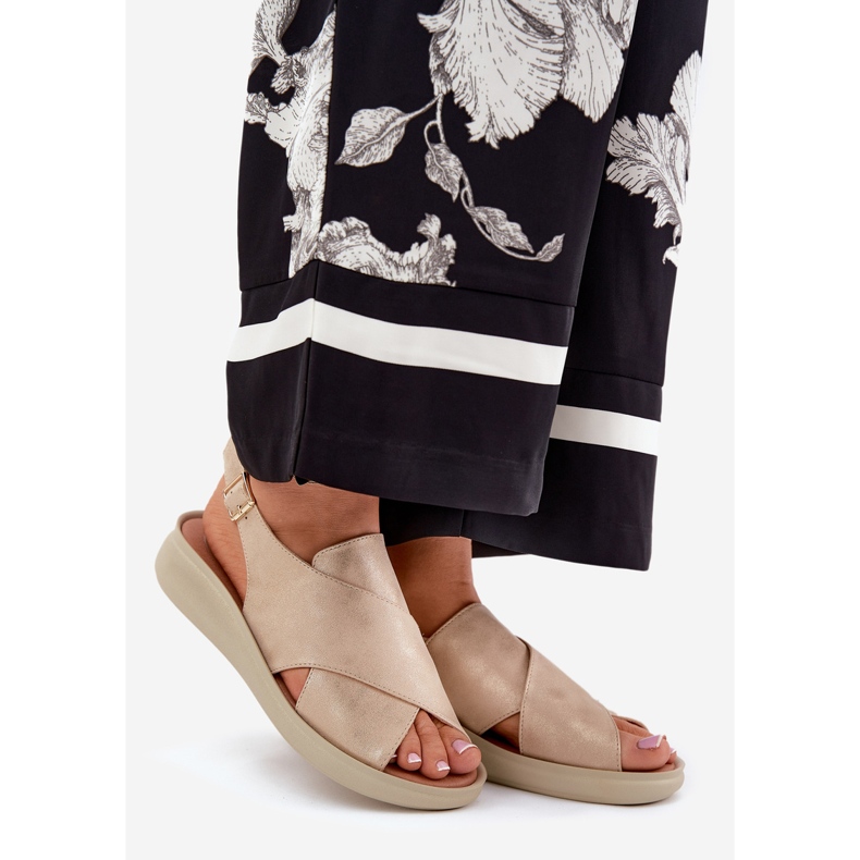 Jezzi Kvinnors sandaler med ekosläder gyllene 1