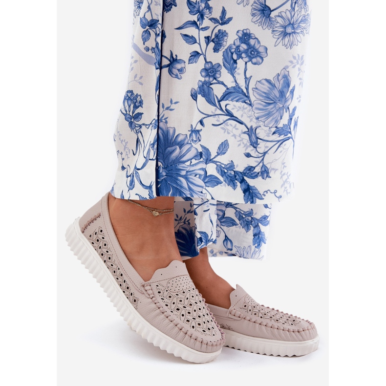 Vinceza Women's Leather Loafers med ett OpenWork -mönster Vincez 88028 Beige 1