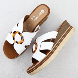 Kvinnors läderflip flops på de vita kilarna Remonte D2L52-80 3