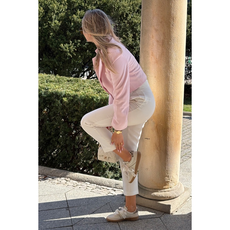 Låga kvinnors sneakers med spetsleopard beige 2