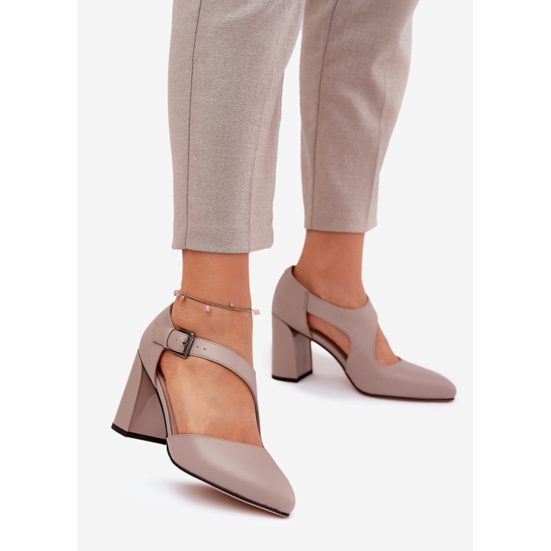 Läderpumpar på pelaren med Vinceza 91133 grå klämma 1