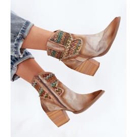 Cowboy Leather Boots på ett inlägg med en dekorativ Maciejka-flätan 06810-29 Multikolor mångfärgad 7