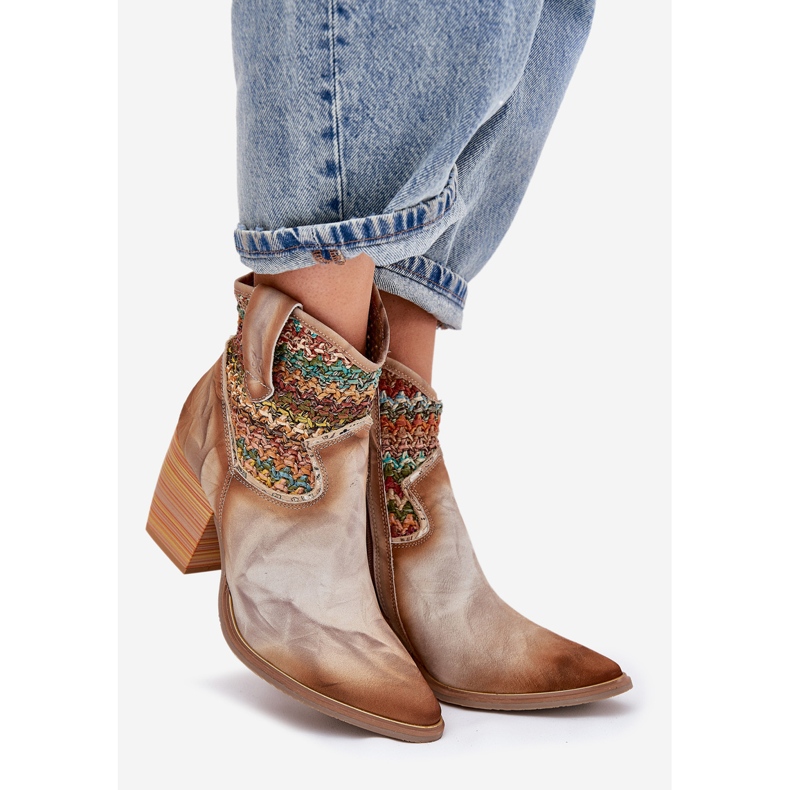 Cowboy Leather Boots på ett inlägg med en dekorativ Maciejka-flätan 06810-29 Multikolor mångfärgad 1