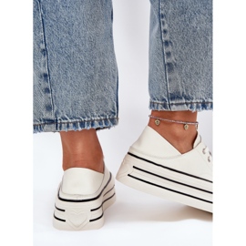 Kvinnors lädersneakers på Goe RR2N4106 Vit plattform 2