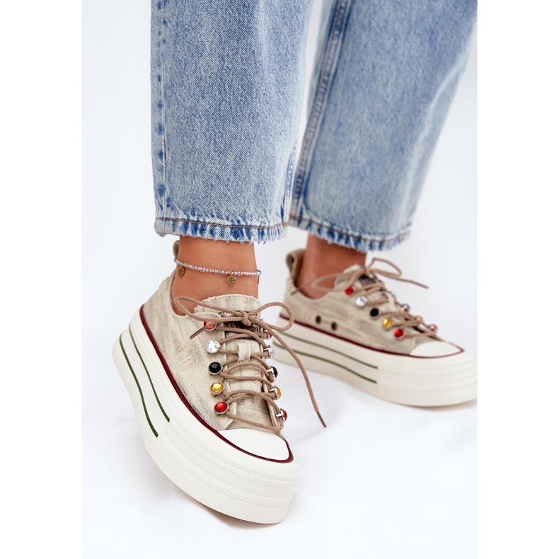 Kvinnors sneakers på plattformen goe rr2n4105 beige 2