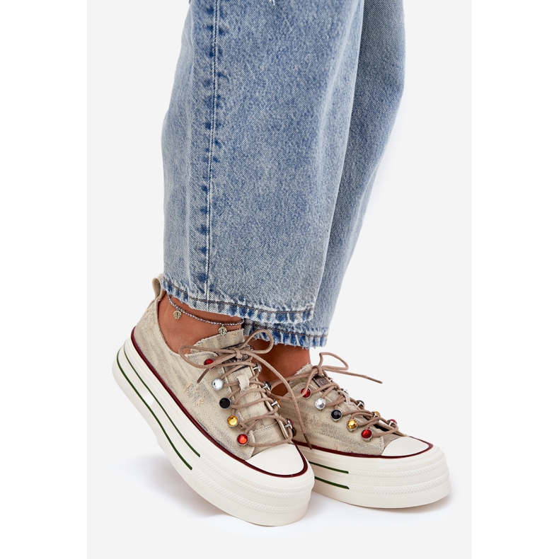 Kvinnors sneakers på plattformen goe rr2n4105 beige 1