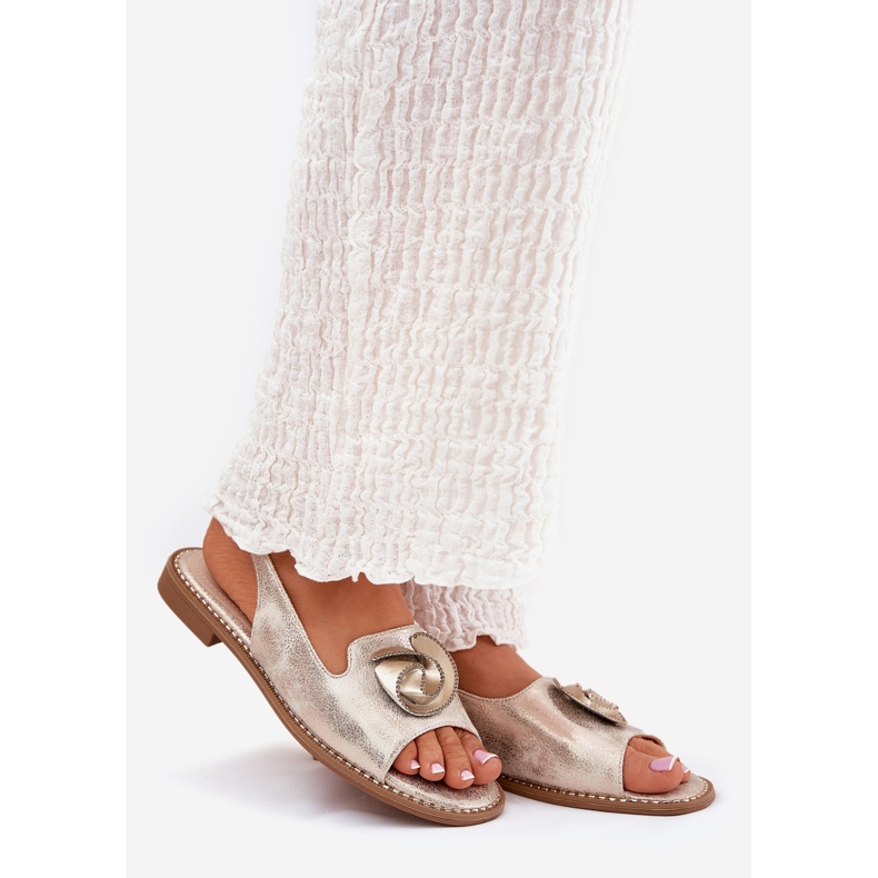 S.Barski Glänsande kvinnasandaler med en prydnad S. Barski KV51-006 Guld gyllene 1