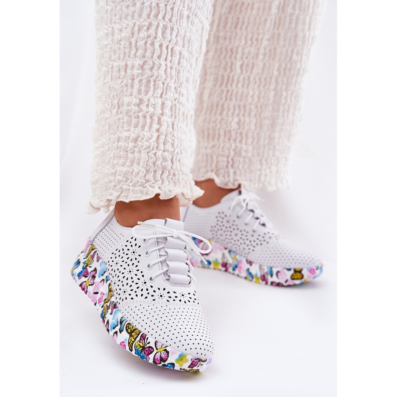 Läder openwork kvinnor skor på kilar fjärilar artiker 56c1618 vit 2