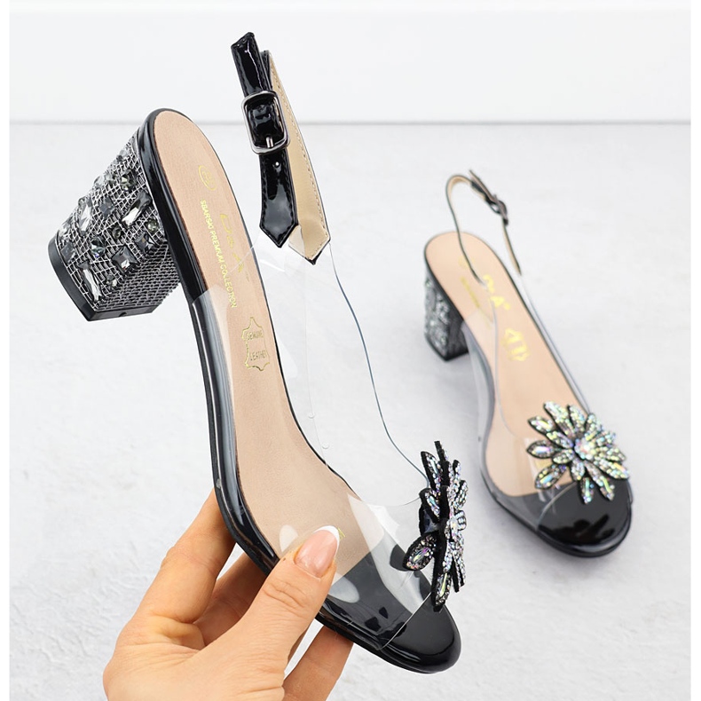 S.Barski Transparenta kvinnorsandaler på pelaren med zirkoner Czarne S. Barski MR51-002 svart 1