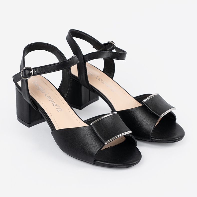 Sergio Leone Sandaler på pelaren hos kvinnor med en utomhushäl svart 1