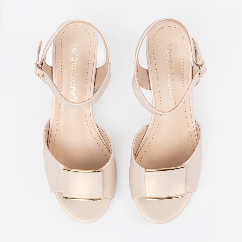 Sergio Leone Sandaler på pelaren hos kvinnor med ett öppet ljus som tigger hälen beige 2