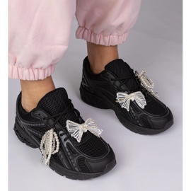 Svarta sneakers med löstagbara dekorationer 3