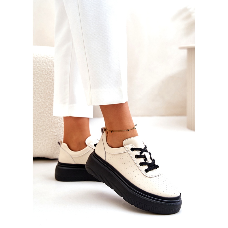 Kvinnors sportskor på plattformens naturläder Beige 41470 Vinceza 1