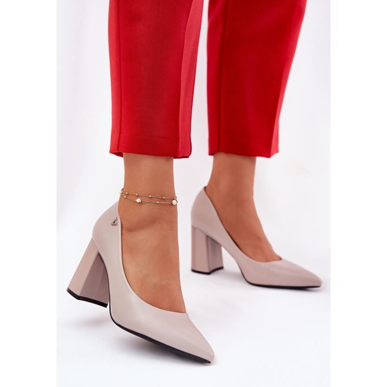 Eleganta pumpar på Vinceza 62220 Pillar Grey grå 2