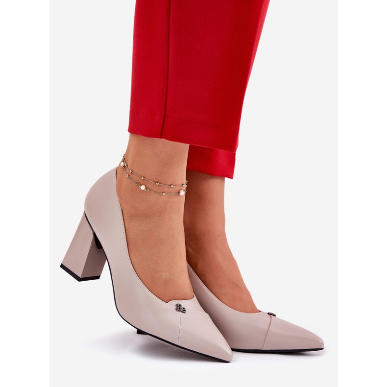 Pumpar på posten elegant Vinceza 62224 grå 1