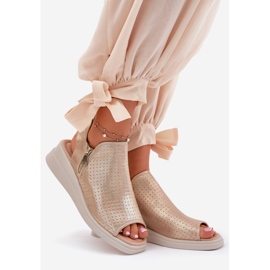 Jezzi Damsandaler med guldkil gyllene 1