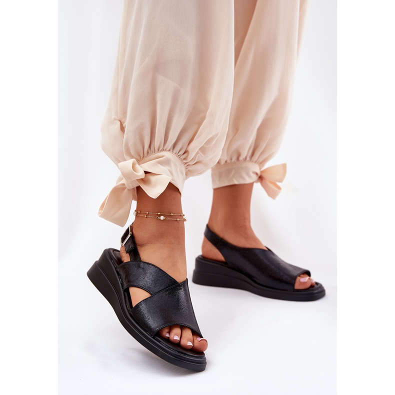 Jezzi Målade kvinnosandaler på kil med svart läder svart läder 2