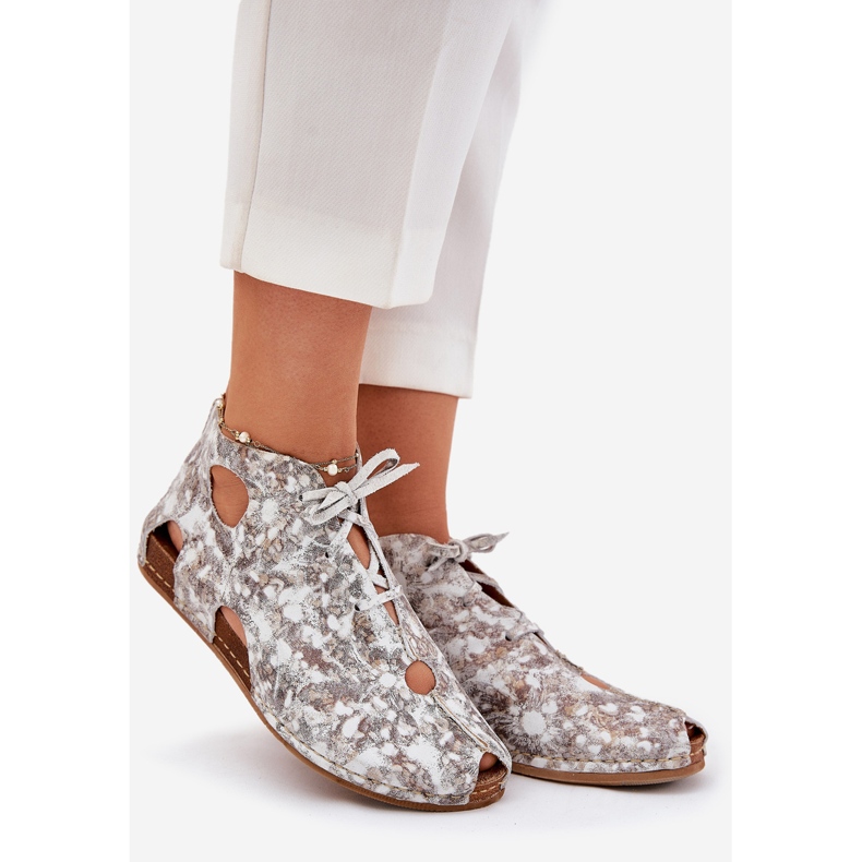 Mönstrad läder Maciejka-stövlar 03426-46 White and Beige 1