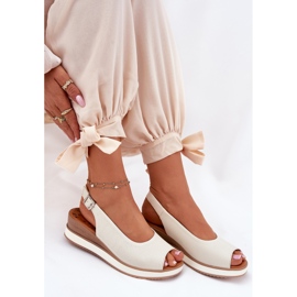 Lädersandaler på artiker 56C2316 Lätt grundläggande beige 7