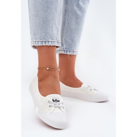 Sneakers kvinnors sneakers med broderi Lee Cooper LCW-25-31-3447L vit 2