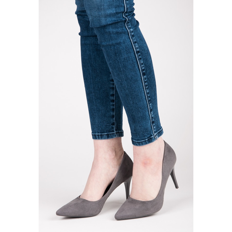 Seastar Pumpar På En Pin grå 1