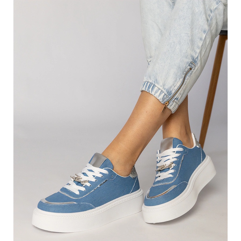 Denim sneakers dekorerade med glitter och zirkoner blå 1