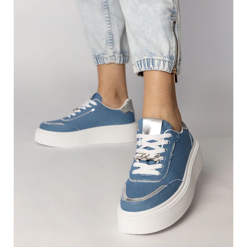 Denim sneakers dekorerade med glitter och zirkoner blå 2