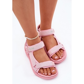 Sandaler för kvinnors material för kardborr Lee Cooper LCW-25-34-3561L rosa 5
