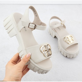 Kvinnors lädersandaler på paden Beige Vinceza 79541 1