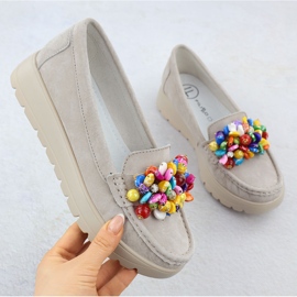 Läderloafers på en plattform med beige beige filippo 6828 1