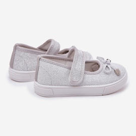 Barns ballerinor med en silverbåge 2