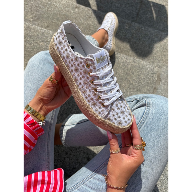 Patrouched Women's Sneakers på plattformen med Lee Cooper LCW-25-08-3648L Vit och guld 1