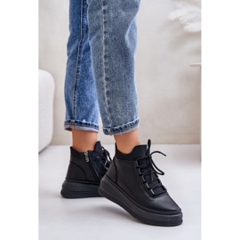 Lätta sportskor i läder på Artiker Platform 55C1041 Svart 2