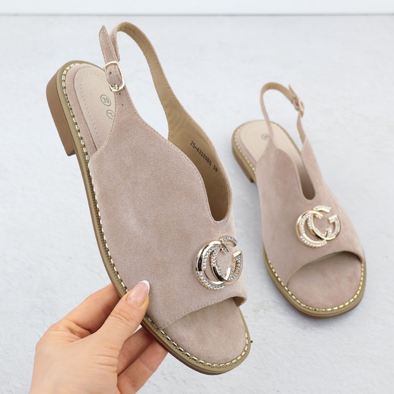 Kvinnors sandaler byggda med beige dekoration 43329 Potocki 1