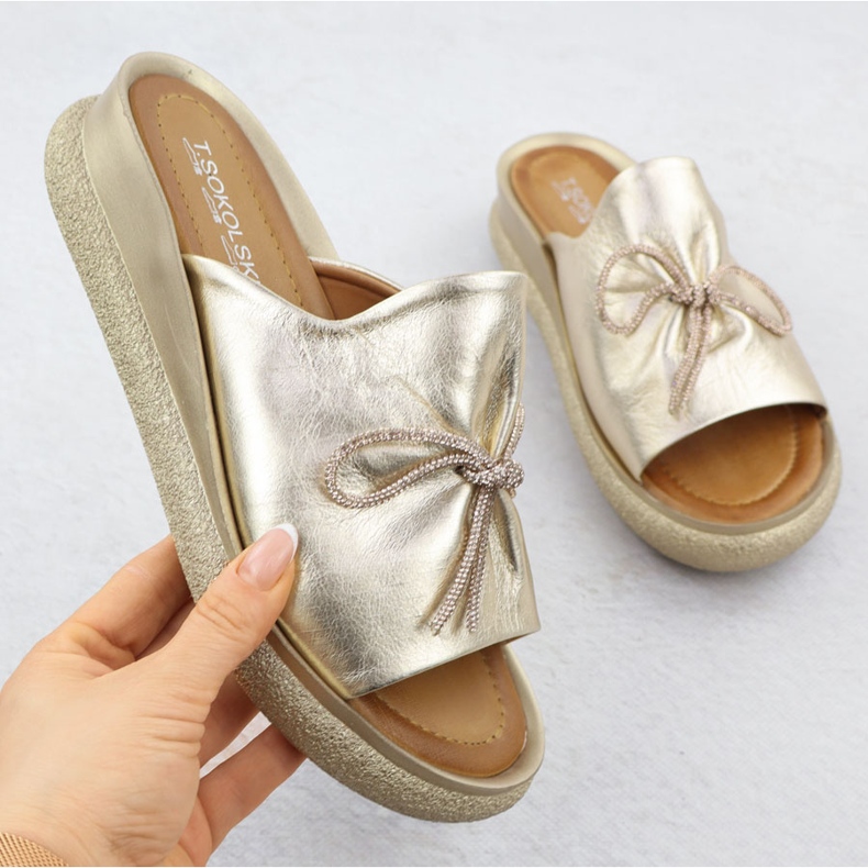 Women's Leather Flip Flip Flops T.Sokolski L25-154 gyllene 1