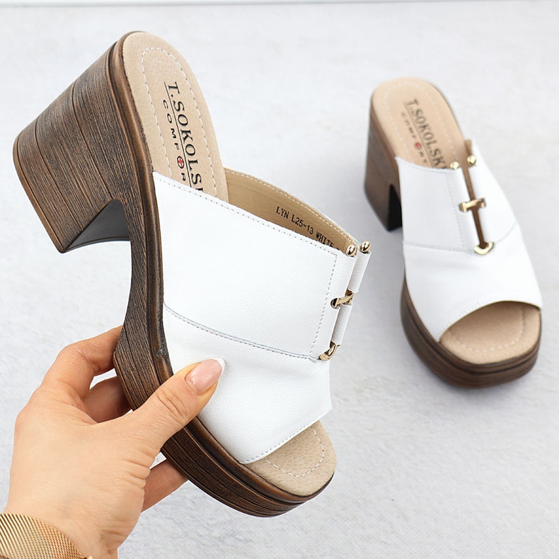 Kvinnors läderflip flops på White Post T.Sokolski L25-13 vit 1