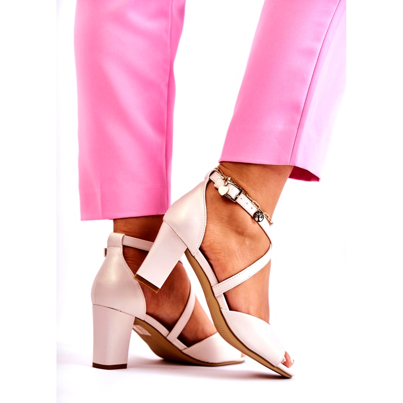 Sergio Leone Sandaler på stolpen beige pärla 4