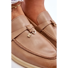 Beige lädermockasiner för kvinnor 5