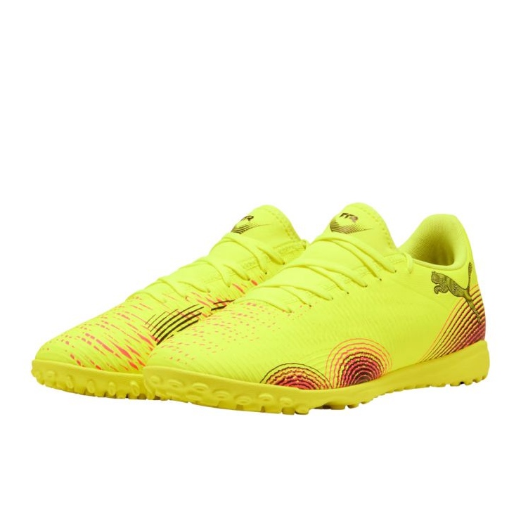 Puma Future 8 Play TT 108378 03 Fotbollskor gul 1