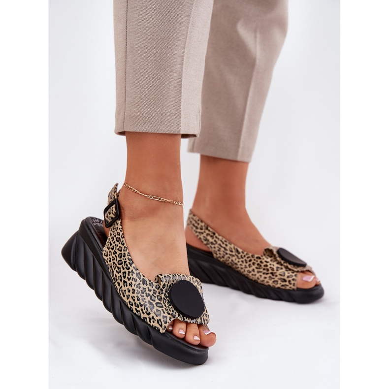 ARTIKER Naturlädersandaler för en kil Artker 56C2186 Leopardtryck beige 2