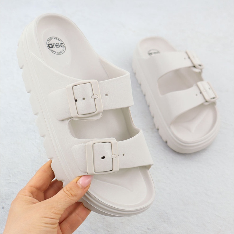 News Beige Beige 5610 Platform Swimming Pool Folds 1