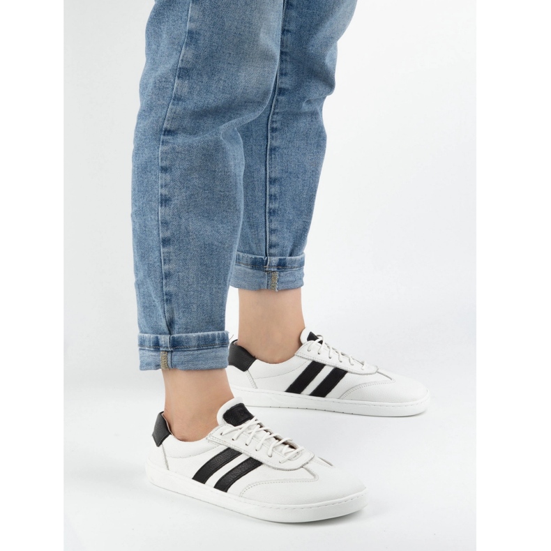 Kvinnors läderskor Joker Blackorwhite White - Minimalistiska sneakers Olivier vit 1