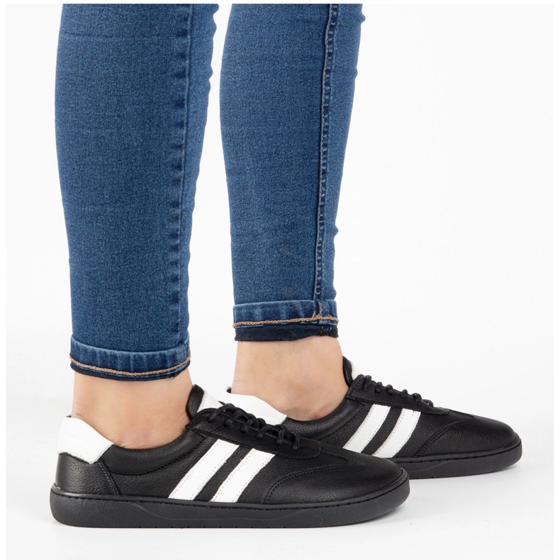 Kvinnors läderskor Joker Blackorwhite Black - Minimalistiska sneakers Olivier svart 1