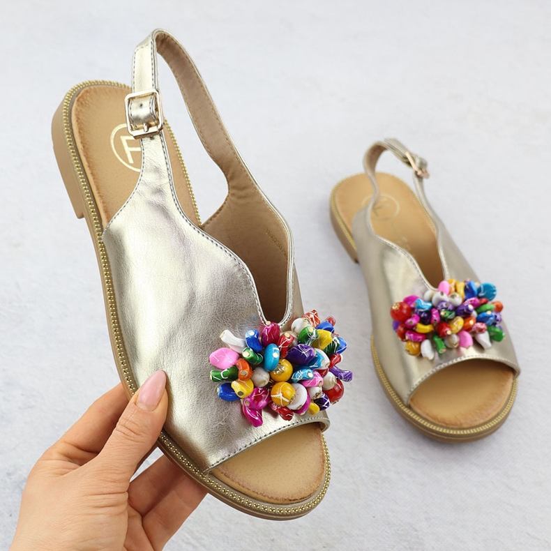 Kvinnors sandaler med Golden Filippo DS6230 -pärlor gyllene 1