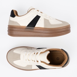 Shelvt Beige sportskor för kvinnor 5