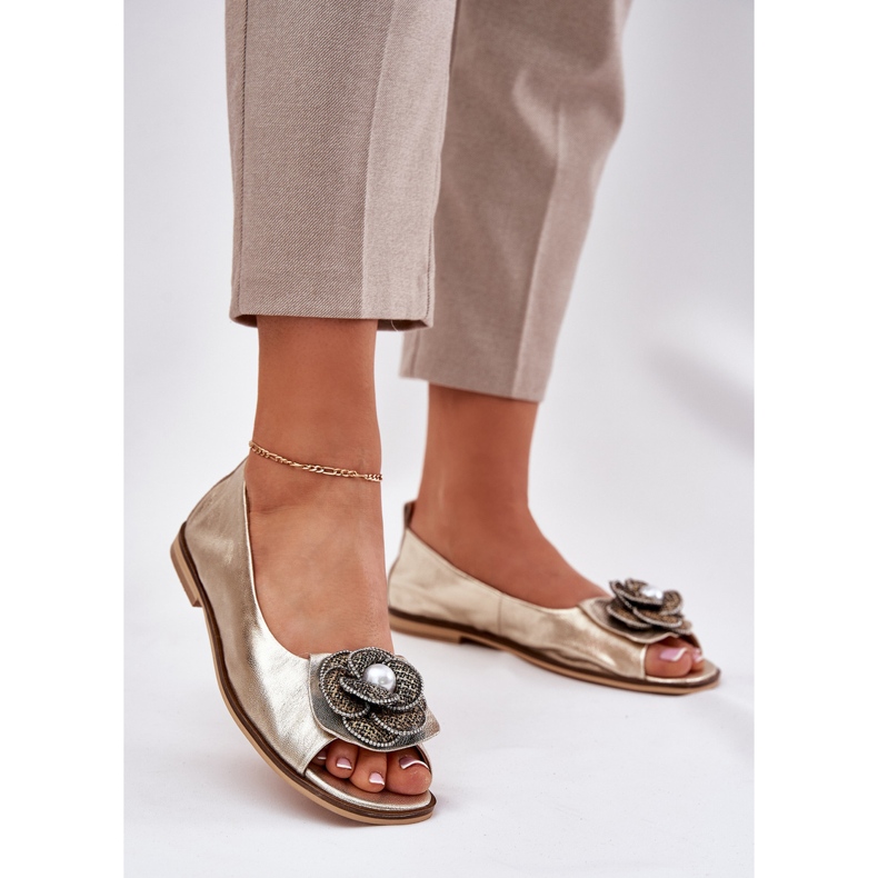 Läder ballerinas med bara fingrar och en zazooblomma 1870 zlotys gyllene 2