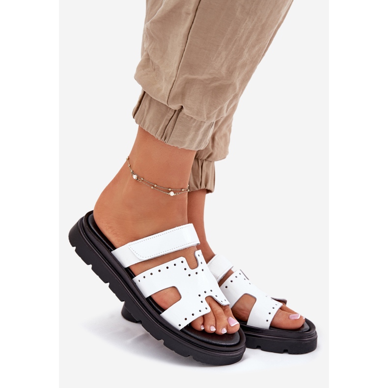 Målad kvinnor läderflip flops på Zazoo 40440 White Platform vit 1