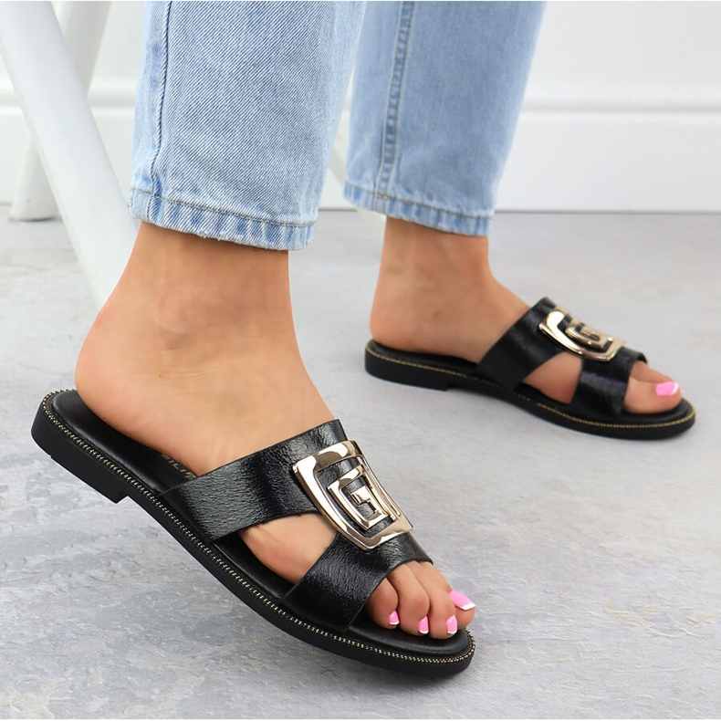 Svarta damtofflor med ornament svart Filippo 1