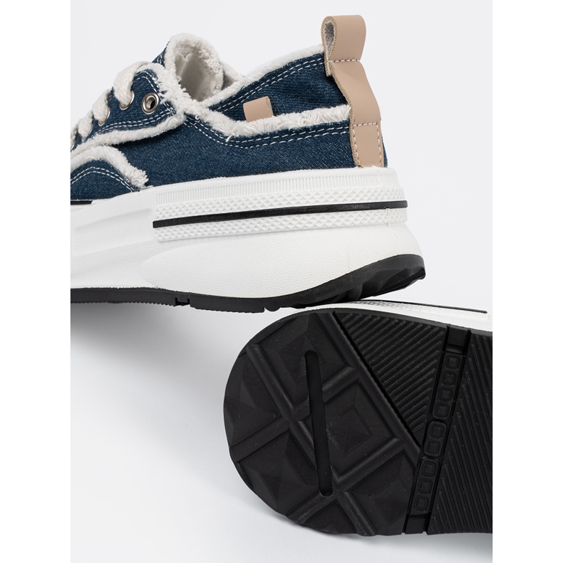 Shelvt Marinblå kvinnors sneakers med vita skär 1